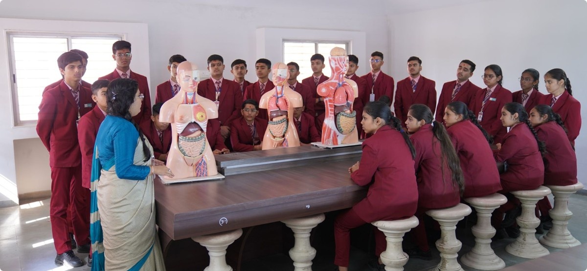 Monthly Tuition – Class 9 & 10
